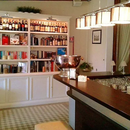 Ancora Riviera 3* ラヴァーニャ